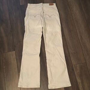Levi's Women's Boot  Leg Cream Jeans size 4 Stretch